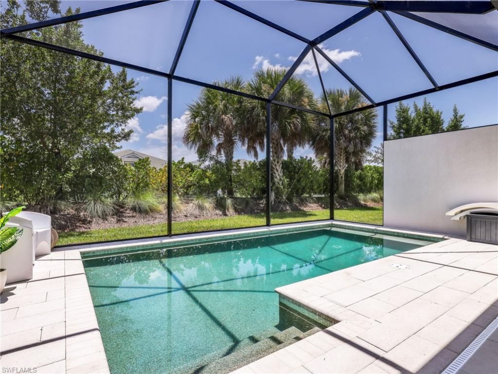 9040 Saint Lucia Dr , Naples, FL 34114 Photo