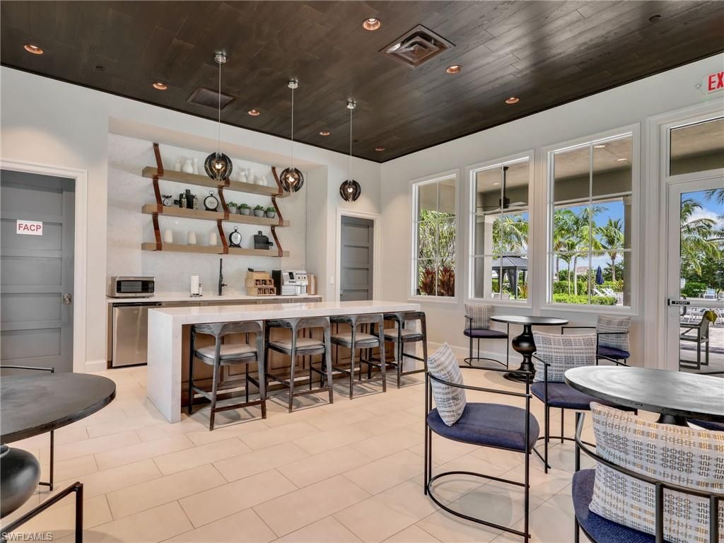 9040 Saint Lucia Dr , Naples, FL 34114 Photo
