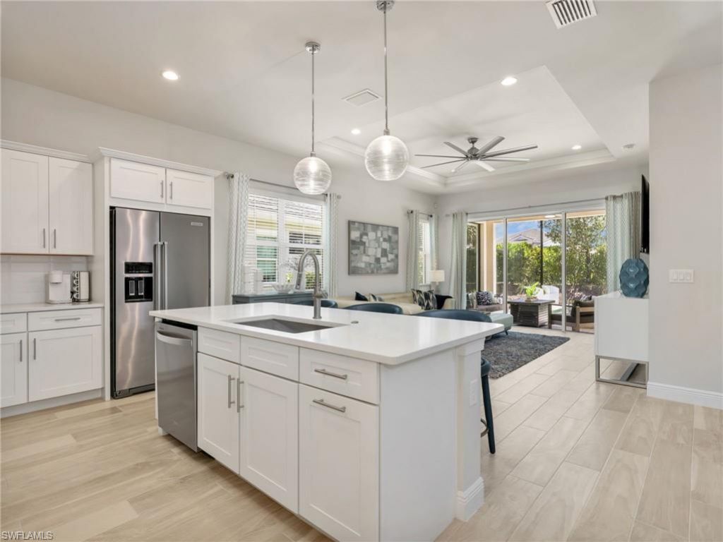 9040 Saint Lucia Dr , Naples, FL 34114 Photo