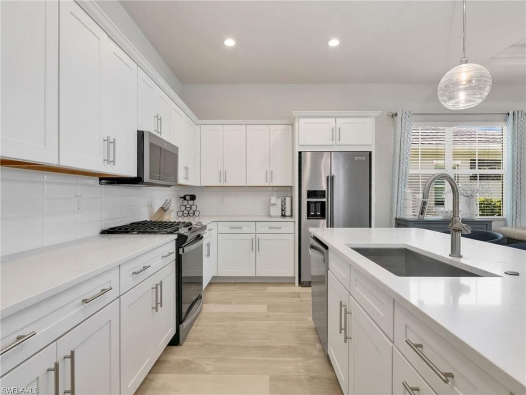 9040 Saint Lucia Dr , Naples, FL 34114 Photo