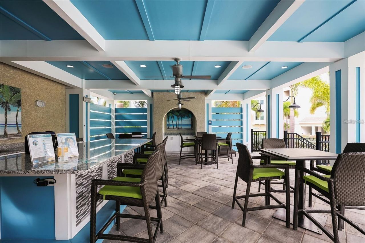 376 Aruba Circle , Unit 203, Bradenton, FL 34209 Photo