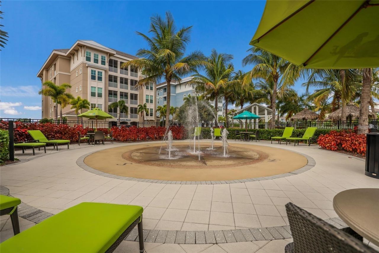 376 Aruba Circle , Unit 203, Bradenton, FL 34209 Photo