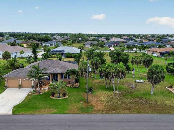 227 LONG MEADOW LANE , ROTONDA WEST, FL 33947