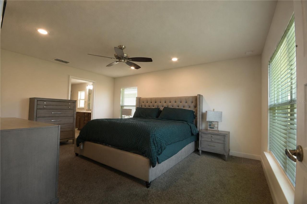 7733 Sloewood Drive , Leesburg, FL 34748 Photo