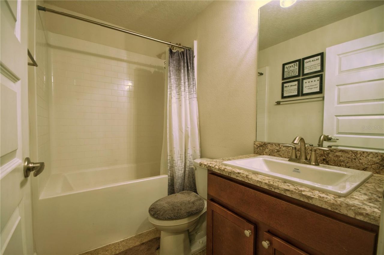 7733 Sloewood Drive , Leesburg, FL 34748 Photo