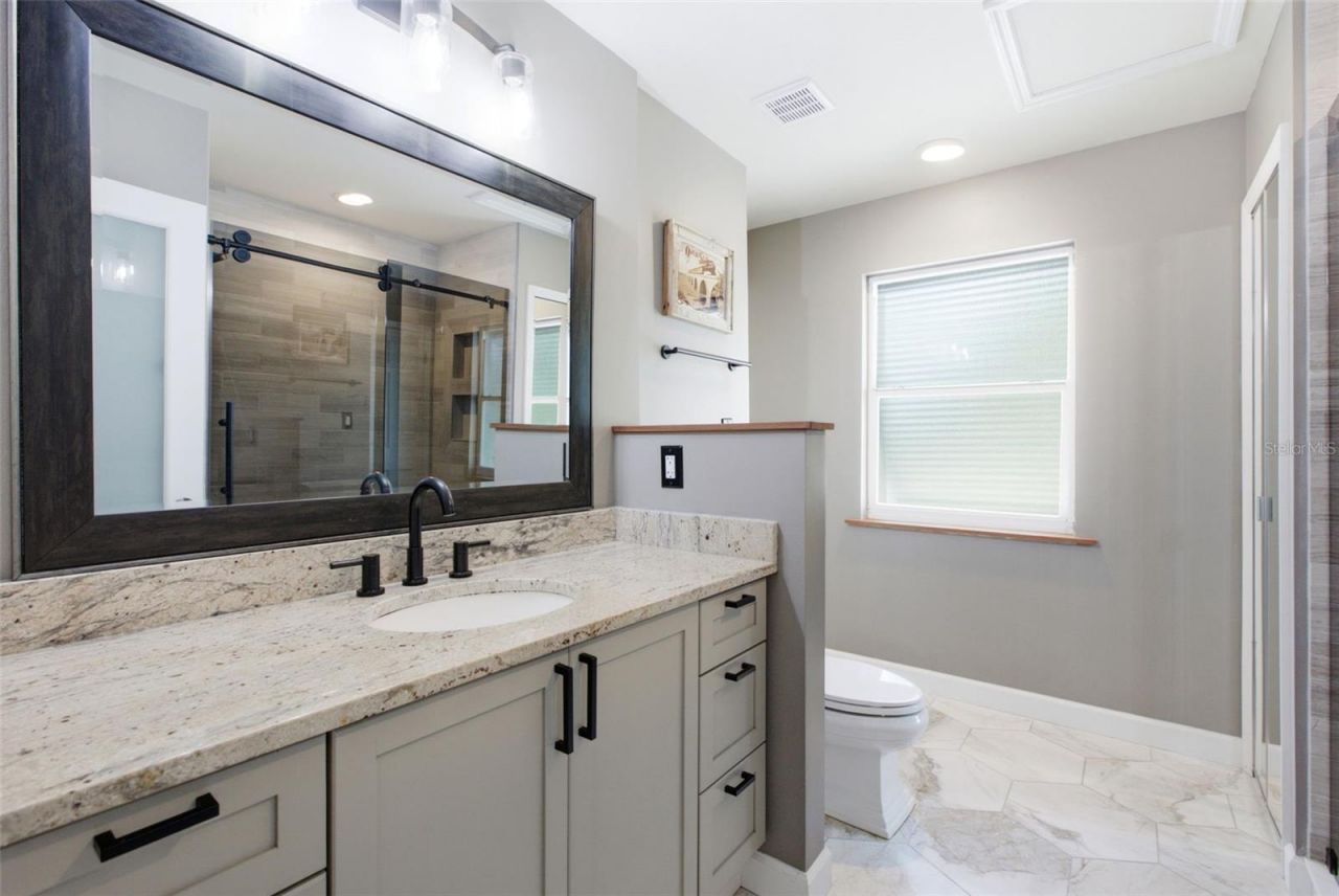 465 Mandalay Road, Orlando, FL 32809 Photo