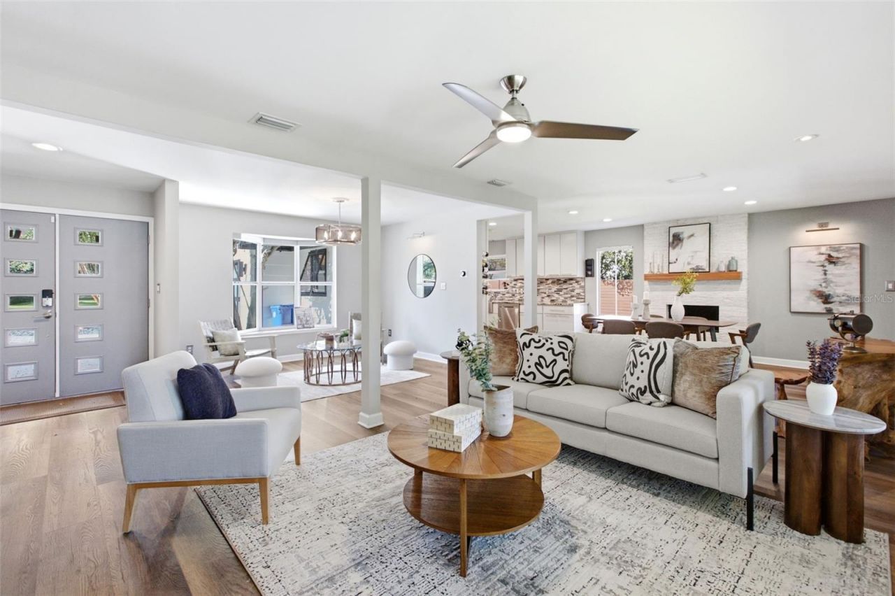 465 Mandalay Road, Orlando, FL 32809 Photo