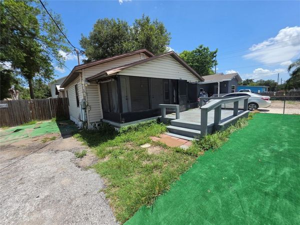 3308 E MOHAWK AVE , TAMPA, FL 33610