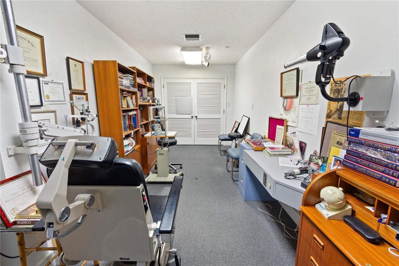 441 S 11th Street , Lake Wales, FL 33853 Photo