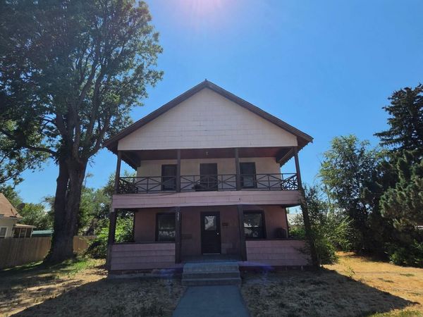 225 S 4th E, Mountain Home, ID 83647