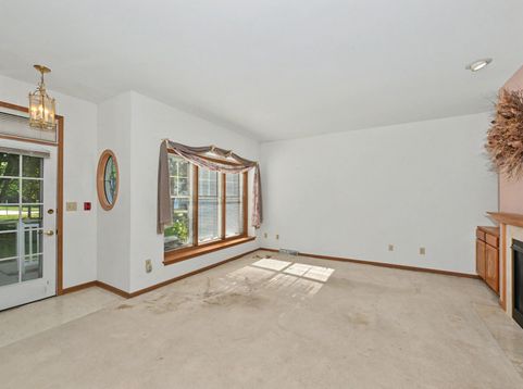 Main Photo