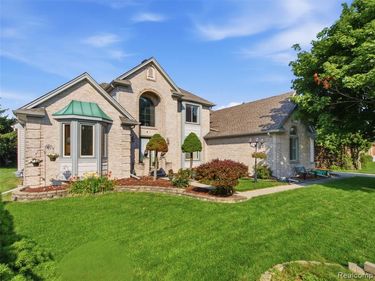 48507 Montelepre Drive, Shelby Twp, MI 48315