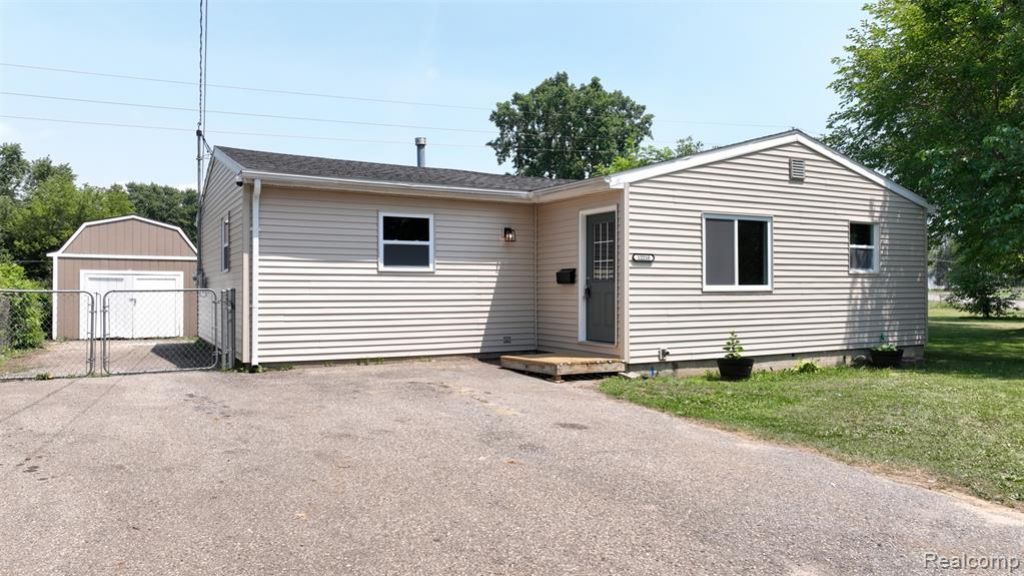 12210 W Washington Avenue, Mt. Morris, MI 48458 Main Photo