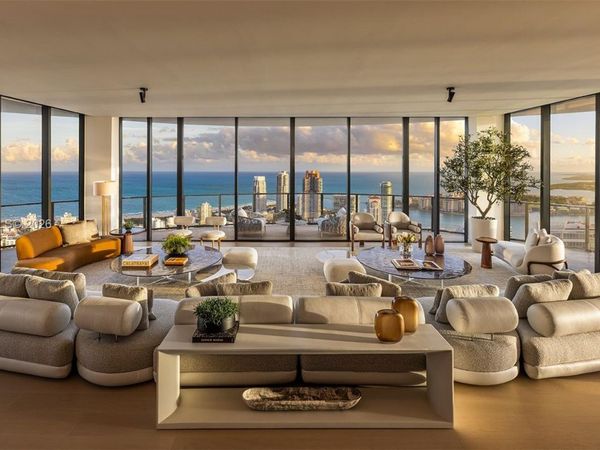 500 Alton , Unit PH4701, Miami Beach, FL 33139