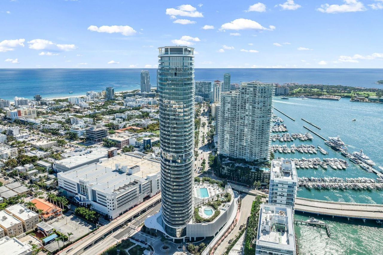 500 Alton , Unit PH4701, Miami Beach, FL 33139 Photo
