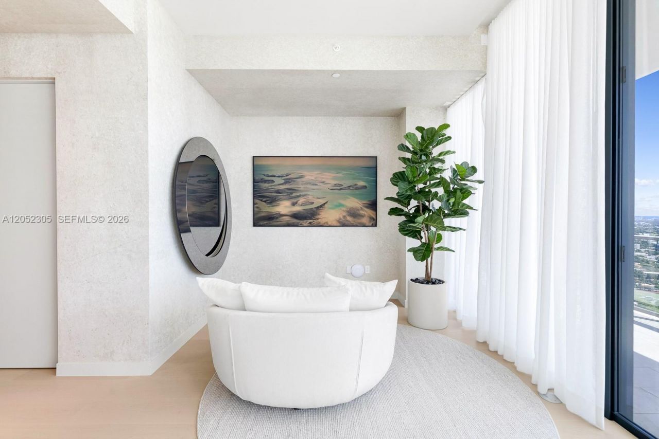 500 Alton , Unit PH4701, Miami Beach, FL 33139 Photo