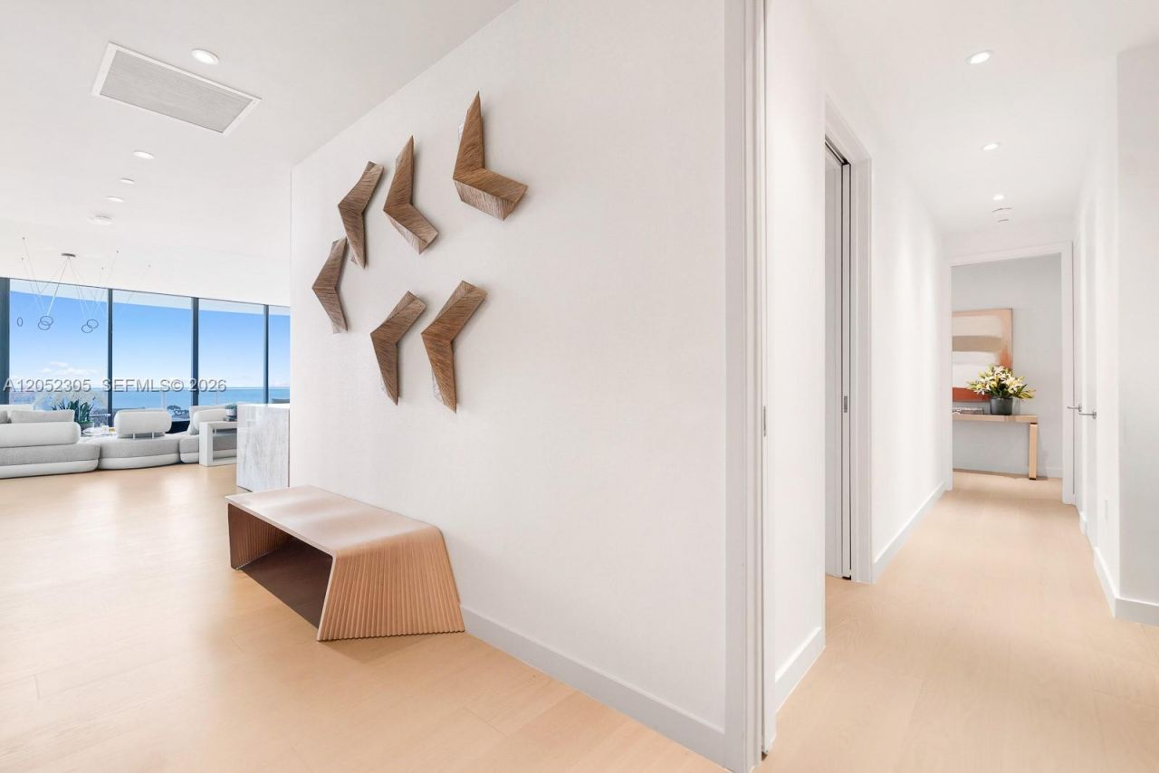 500 Alton , Unit PH4701, Miami Beach, FL 33139 Photo