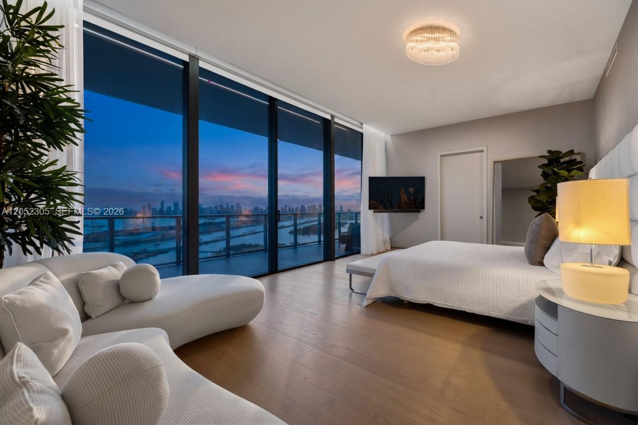 500 Alton , Unit PH4701, Miami Beach, FL 33139 Photo