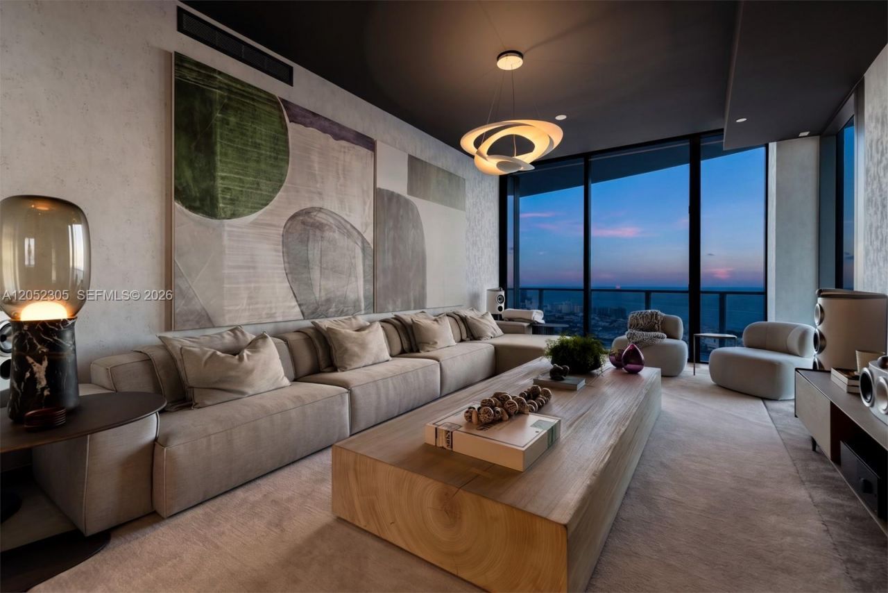 500 Alton , Unit PH4701, Miami Beach, FL 33139 Photo
