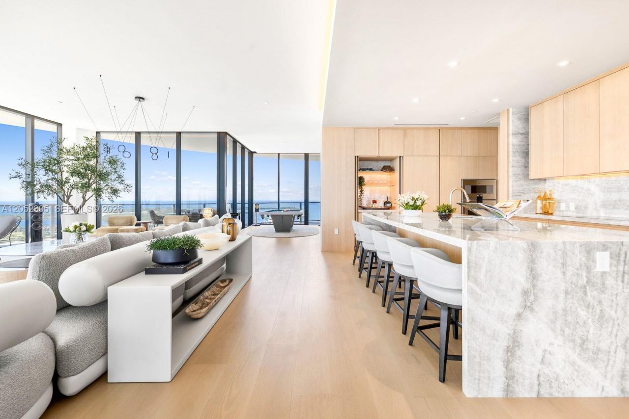 500 Alton , Unit PH4701, Miami Beach, FL 33139 Photo
