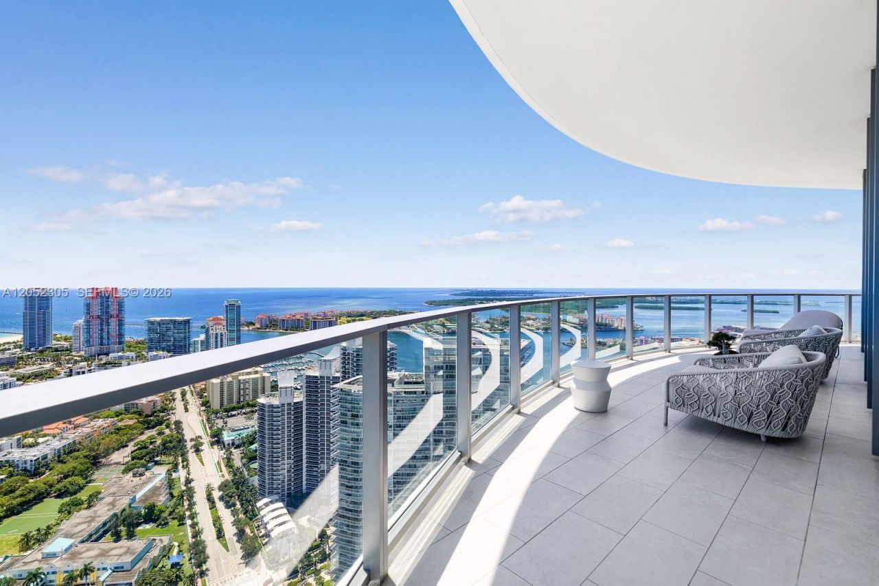500 Alton , Unit PH4701, Miami Beach, FL 33139 Photo