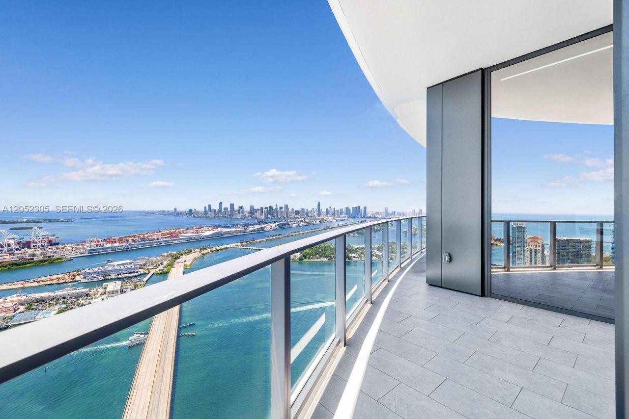 500 Alton , Unit PH4701, Miami Beach, FL 33139 Photo