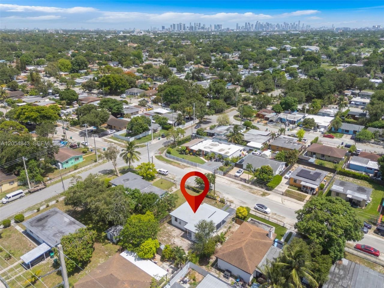 2121 NW 86th Ter, Miami, FL 33147 Photo