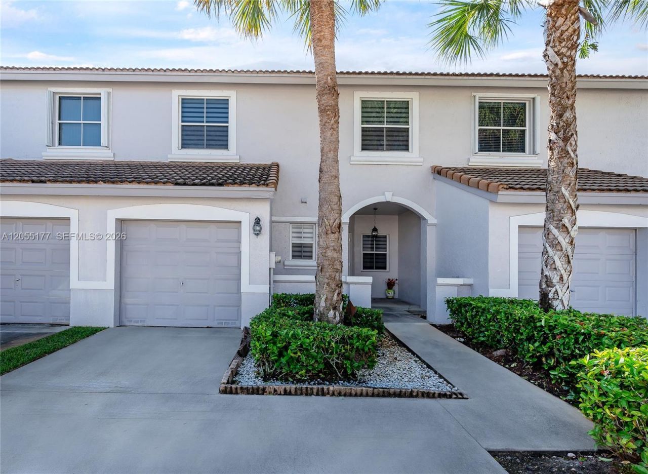 16840 SW 1st Mnr , Unit 16840, Pembroke Pines, FL 33027 Photo