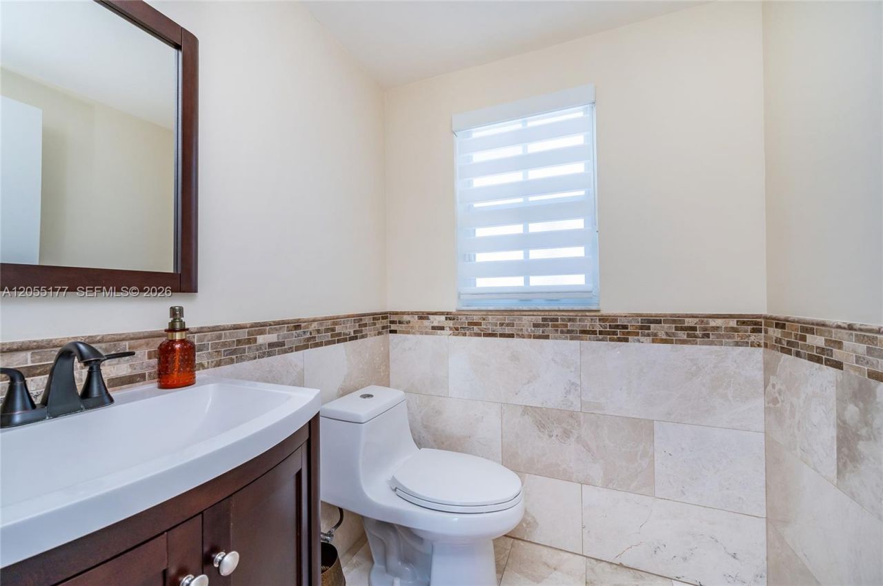 16840 SW 1st Mnr , Unit 16840, Pembroke Pines, FL 33027 Photo