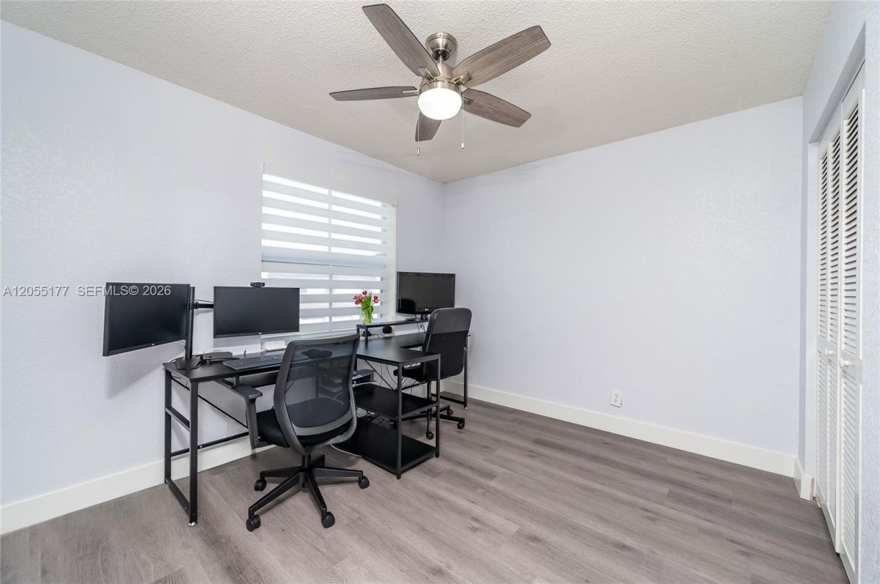16840 SW 1st Mnr , Unit 16840, Pembroke Pines, FL 33027 Photo