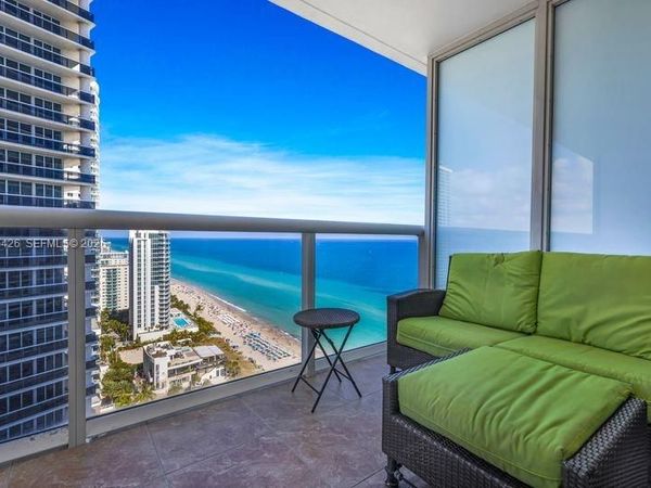 1830 S Ocean Dr , Unit 2609, Hallandale Beach, FL 33009