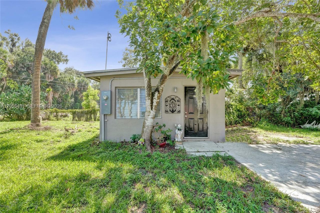 1069 Marina Ln & Cramer Ln, Moore Haven, FL 33741 Photo