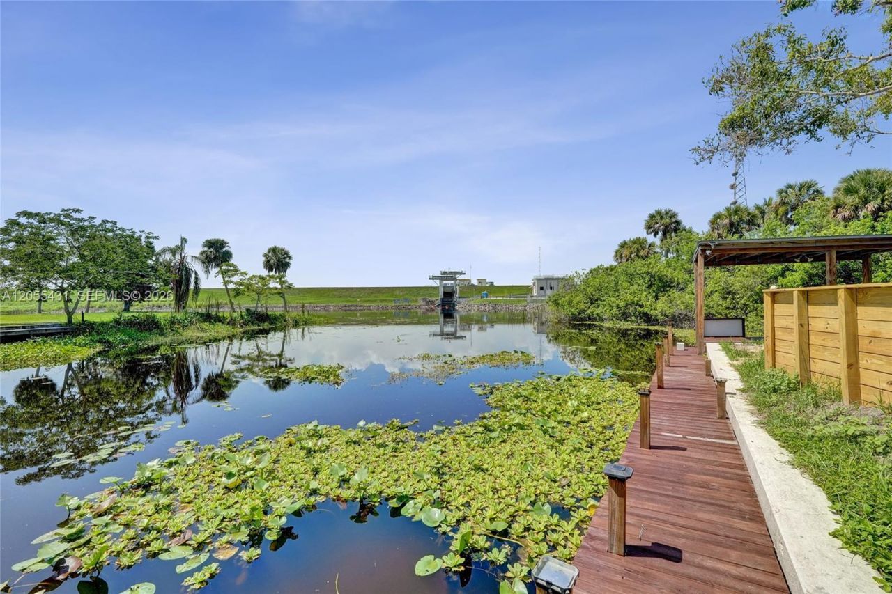 1069 Marina Ln & Cramer Ln, Moore Haven, FL 33741 Photo