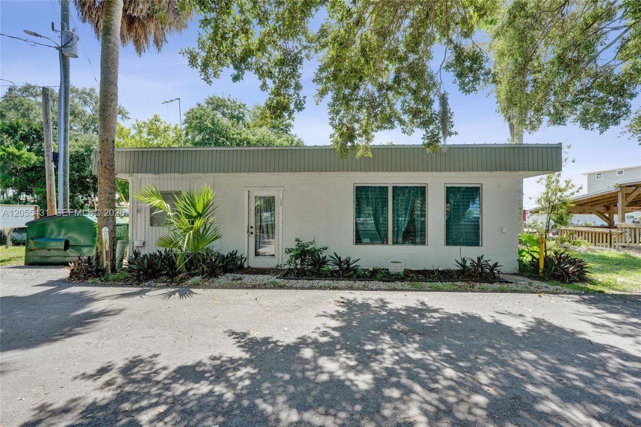 1069 Marina Ln & Cramer Ln, Moore Haven, FL 33741 Photo