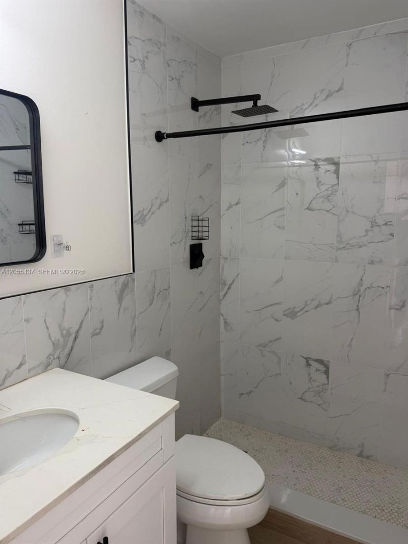 101 SE 4th Ave , Unit 6, Hallandale Beach, FL 33009 Photo
