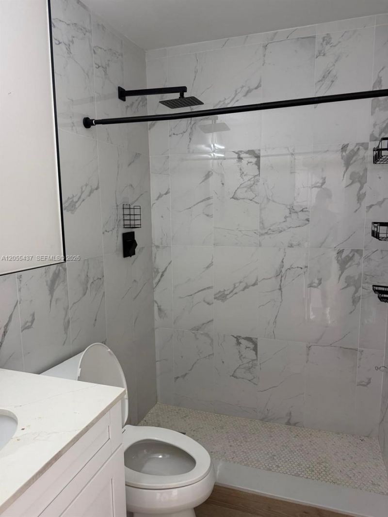101 SE 4th Ave , Unit 6, Hallandale Beach, FL 33009 Photo