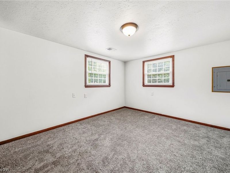 20 Cortland Circle, Geneva, OH 44041 Photo 32