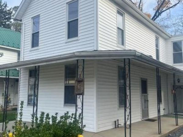 762 BROAD STREET , Unit UPPER A, CHAMBERSBURG, PA 17201