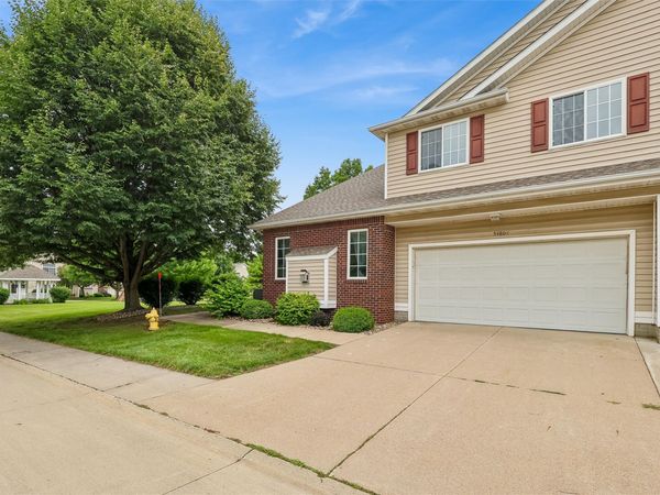5480 Longview Court , Unit 1, Johnston, IA 50131