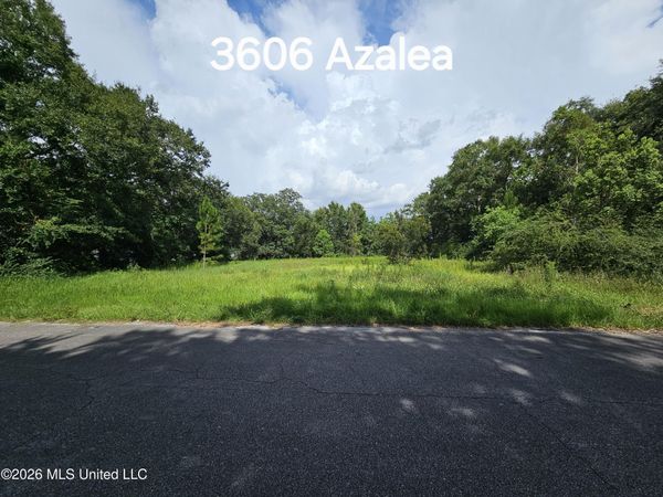 3606 Azalea Street, Moss Point, MS 39563