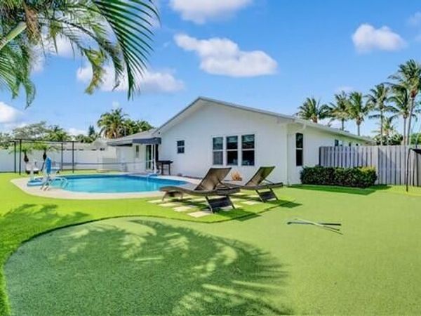 722 SW 28th Avenue, Boynton Beach, FL 33435