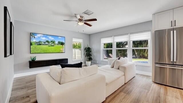 722 SW 28th Avenue, Boynton Beach, FL 33435 Photo