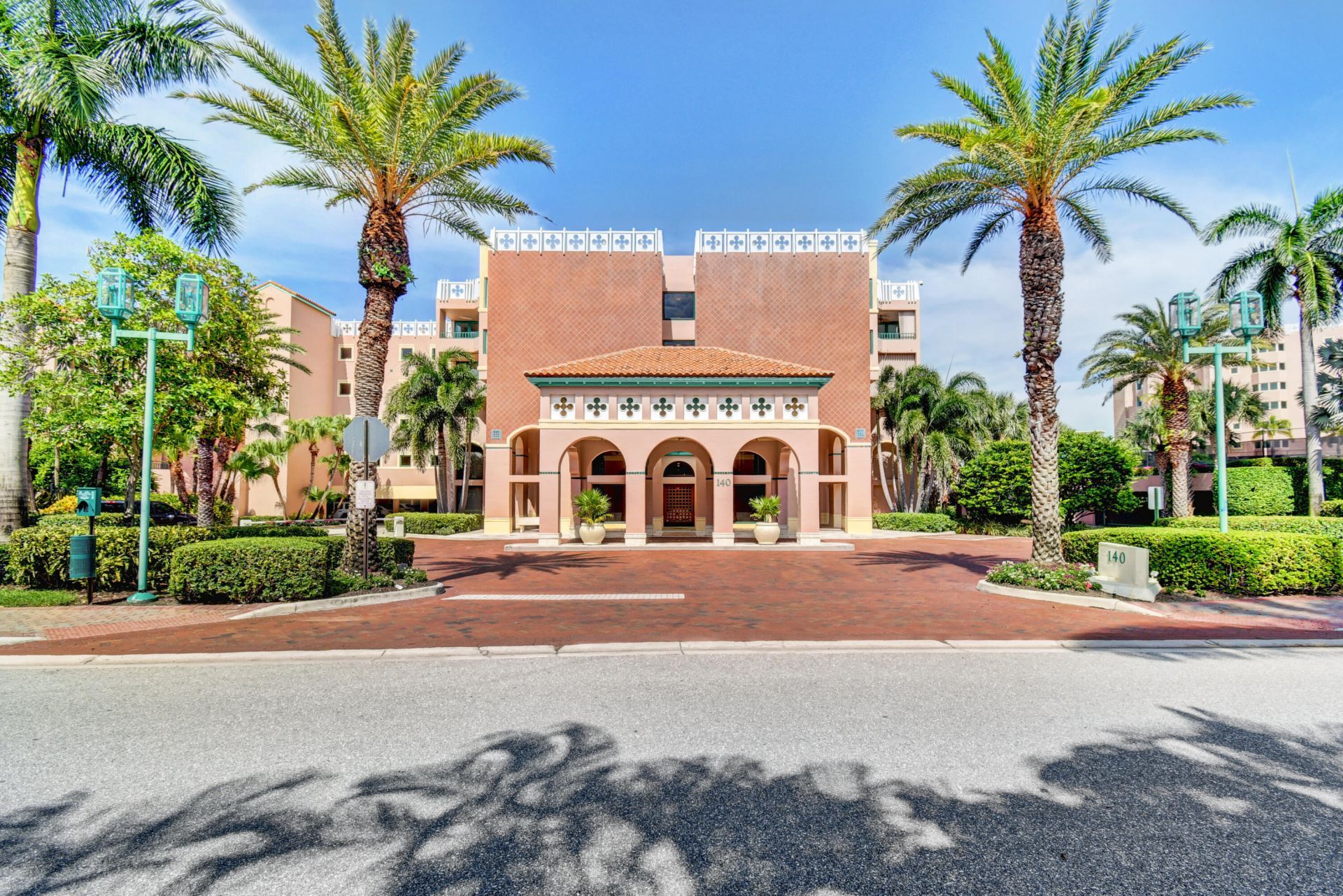 120 SE 5th Avenue, Unit 426, Boca Raton, FL 33432 Photo