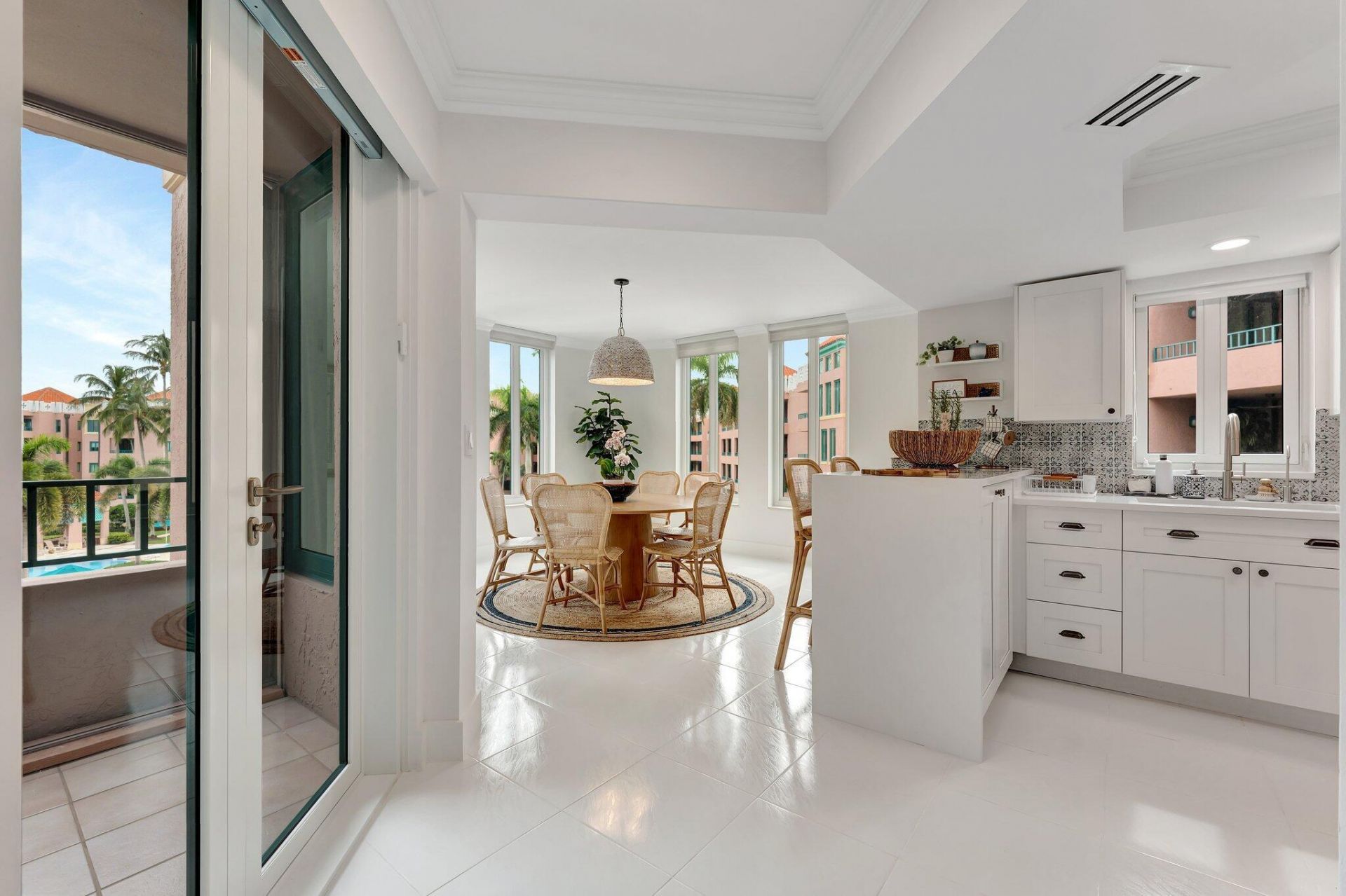 120 SE 5th Avenue, Unit 426, Boca Raton, FL 33432 Photo