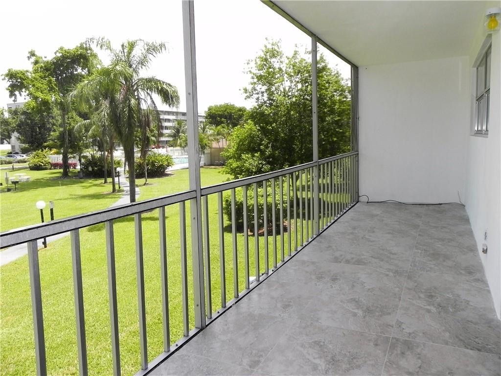 4650 Washington Street, Unit 207, Hollywood, FL 33021 Photo