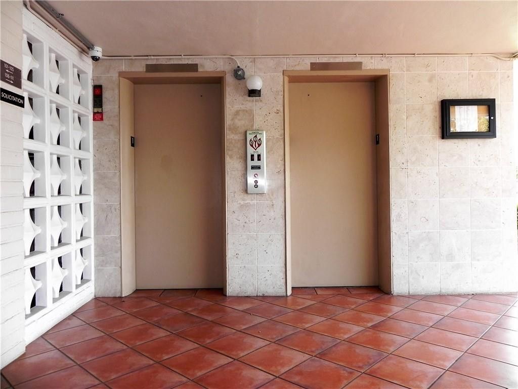 4650 Washington Street, Unit 207, Hollywood, FL 33021 Photo