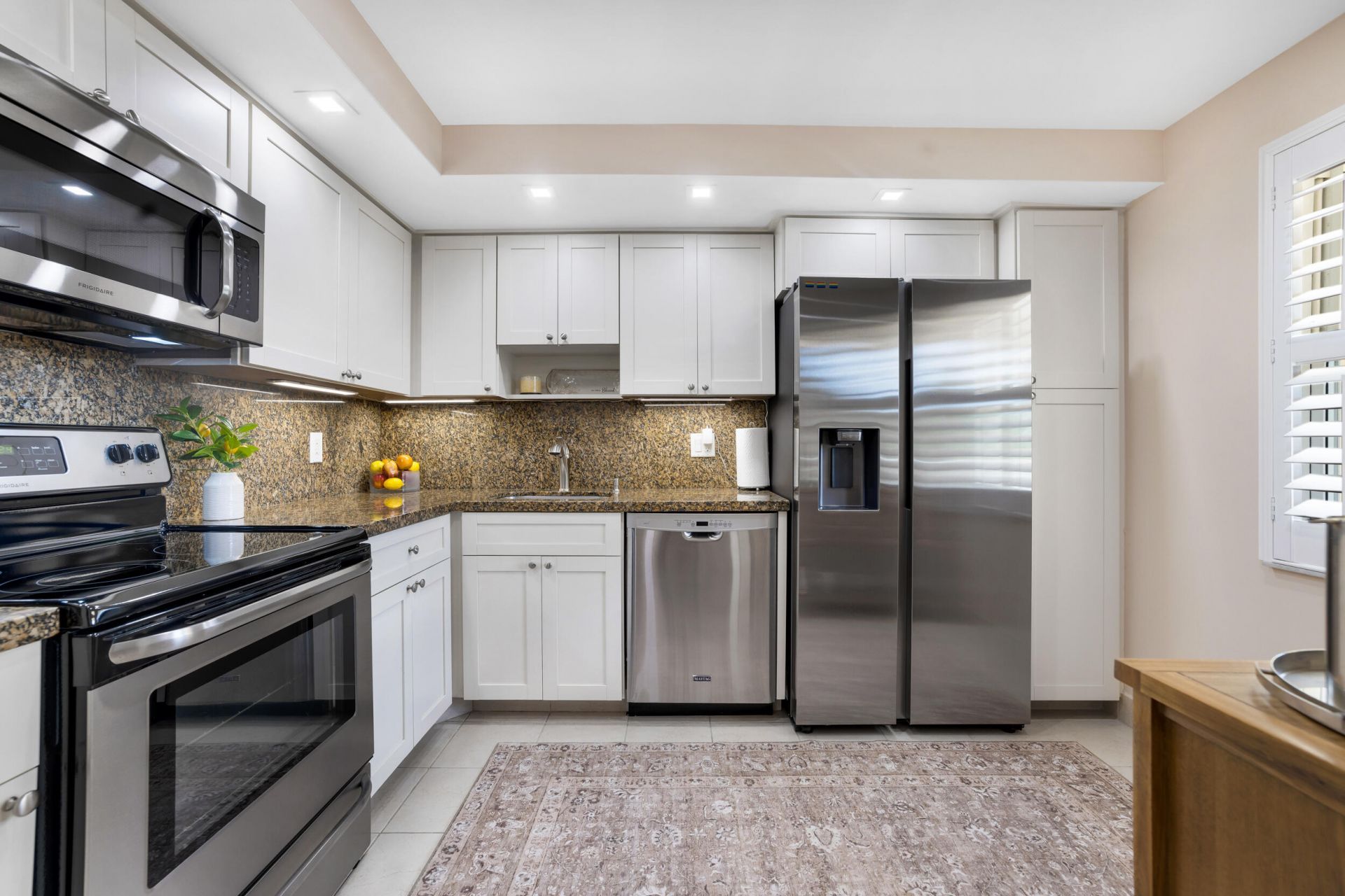 3095 N Course Drive, Unit 205, Pompano Beach, FL 33069 Photo