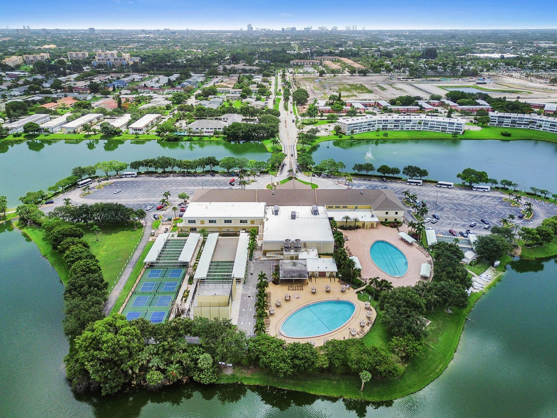 270 Norwich L, West Palm Beach, FL 33417 Photo