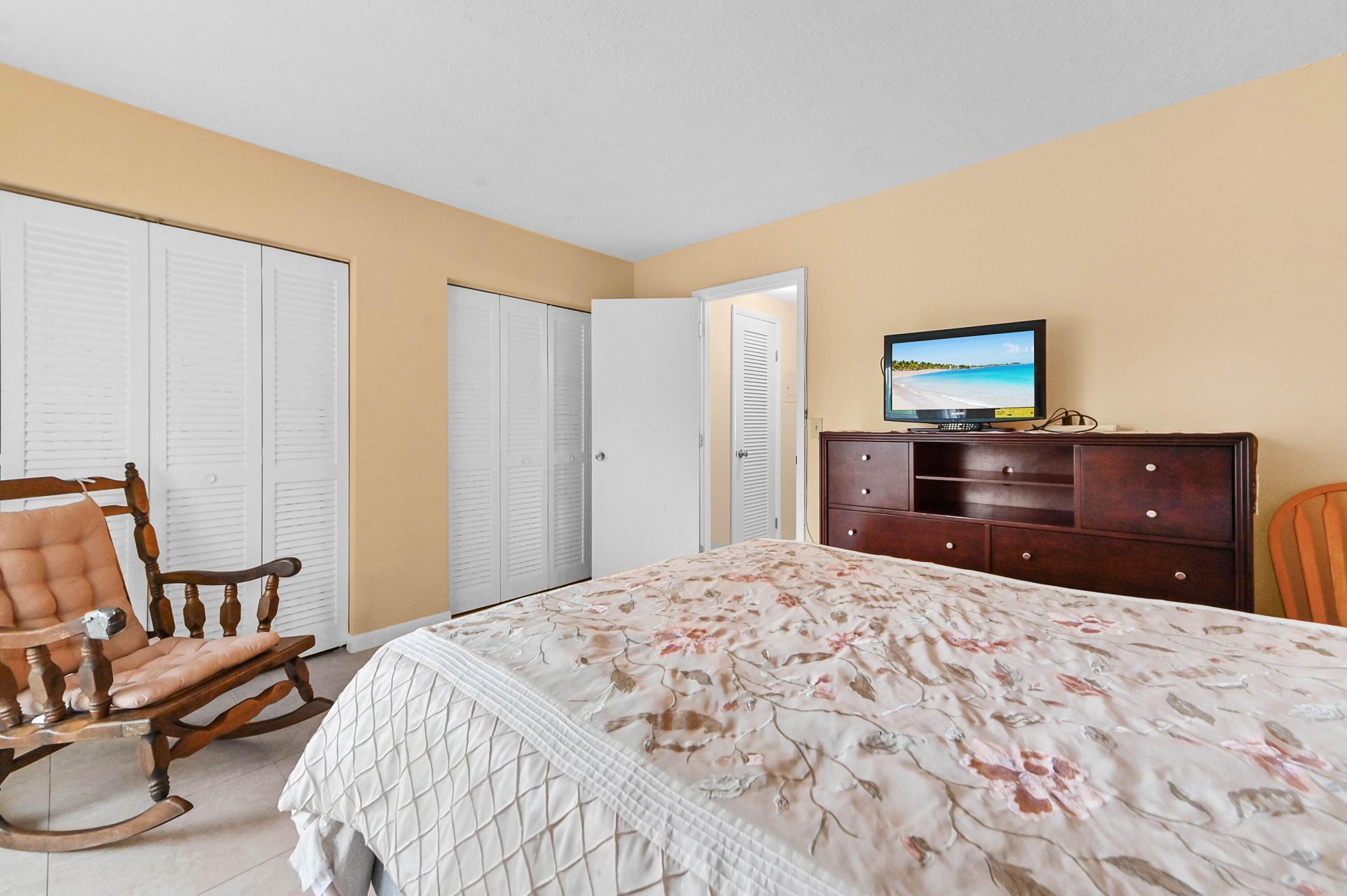 270 Norwich L, West Palm Beach, FL 33417 Photo