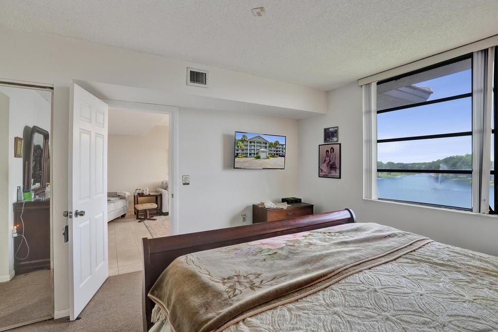 1524 Whitehall Drive, Unit 406, Davie, FL 33324 Photo